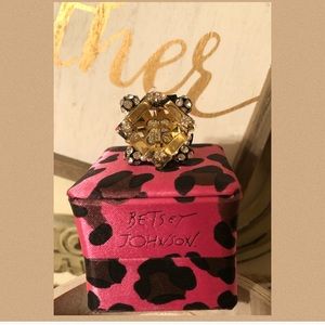 🔥 Betsey Johnson BIG  yellow ring 🔥
